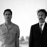 «قذافی» و رئیس جمهور بلغارستان در حال استراحت روی فرش ایرانی؛ سال 1363