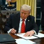 عقبگرد نصف شب ترامپ آمریکاییها را غافلگیر کرد عقبگرد نصف شب ترامپ آمریکاییها را غافلگیر کرد