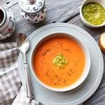 طرز تهیه سوپ گوجه فرنگی به سبک فرانسوی؛ مناسب پاییز با فوت‌وفن ها