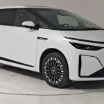 ایکس پنگ ایکس 9 اولترا معرفی شد؛ آیا این MPV مرزهای هوش مصنوعی در خودروهای برقی را جابجا میکند؟ ایکس پنگ ایکس 9 اولترا معرفی شد؛ آیا این MPV مرزهای هوش مصنوعی در خودروهای برقی را جابجا میکند؟